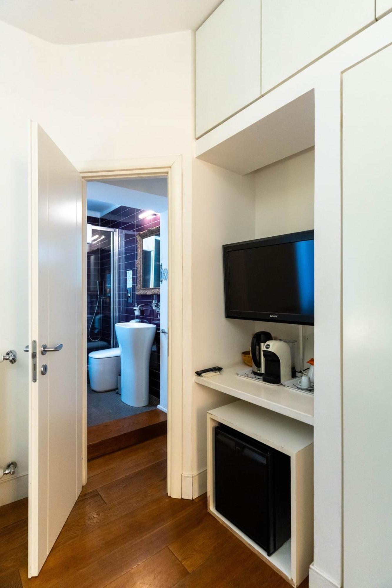Ihh Suites Rome Exterior photo