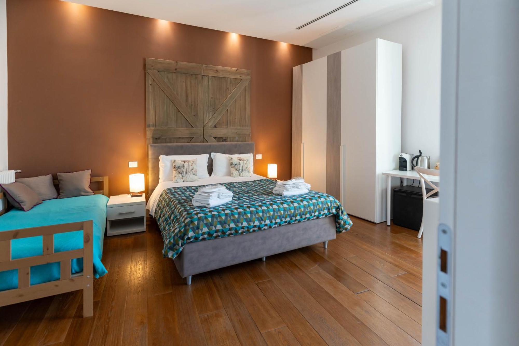 Ihh Suites Rome Exterior photo